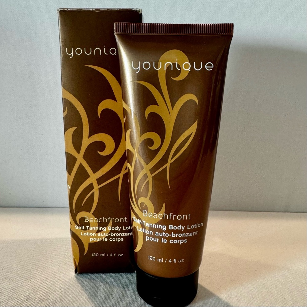 Younique Beachfront Self-Tanning Body Lotion 4 oz / New in Box